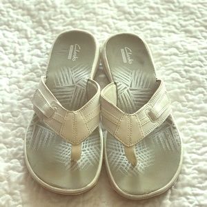 Women's Clark flip flops.